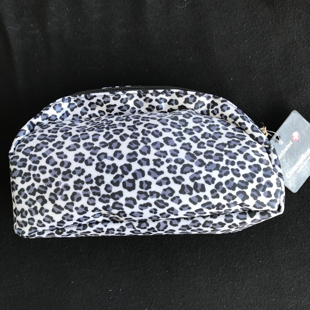 💙 Cosmetic Bag - Picture 2 of 3